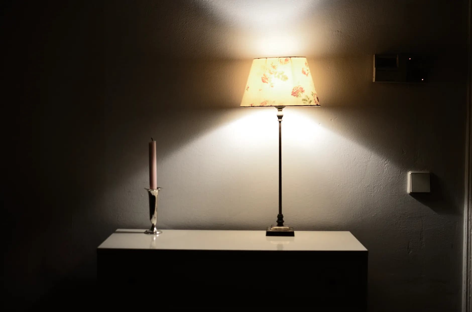 Contemporary table lamp in a warm interior