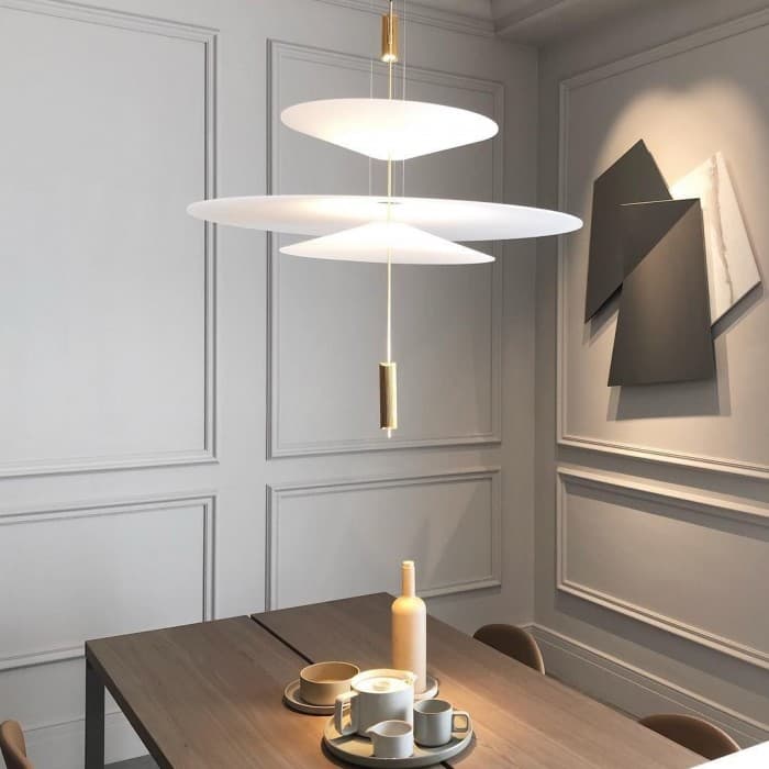 Plumeo Chandelier - Modern Layered LED Pendant for Living Room, operation11