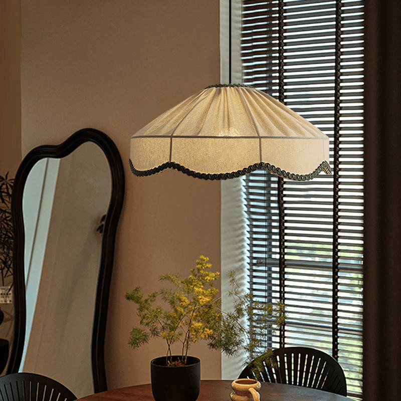 Scalloped Edge Fabric Pendant Light Vintage Pleated Chandelier with Dark Green Trim for Bedside Dining Kitchen Island, Scalloped Edge Fabric Pendant Light, operation11